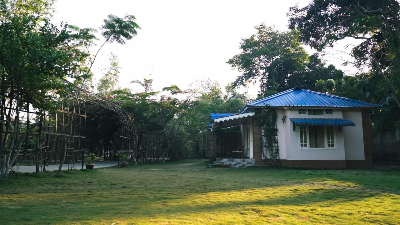 Bougainvillea Retreat & Spa Kaharpara Exteriör bild